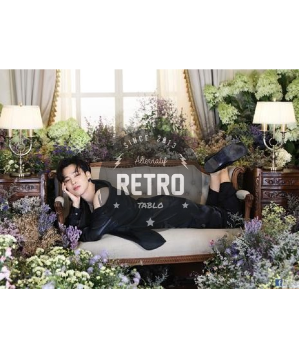 K-Pop Temalı Tablo 16 - Ahşap Retro Tablo